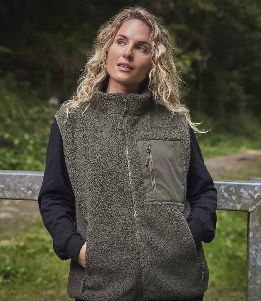 RV302 Olive Model